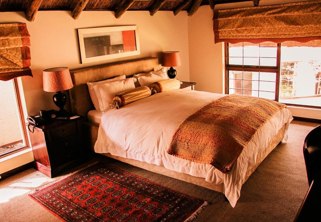 Lourie Lodge Sandton Bagian luar foto