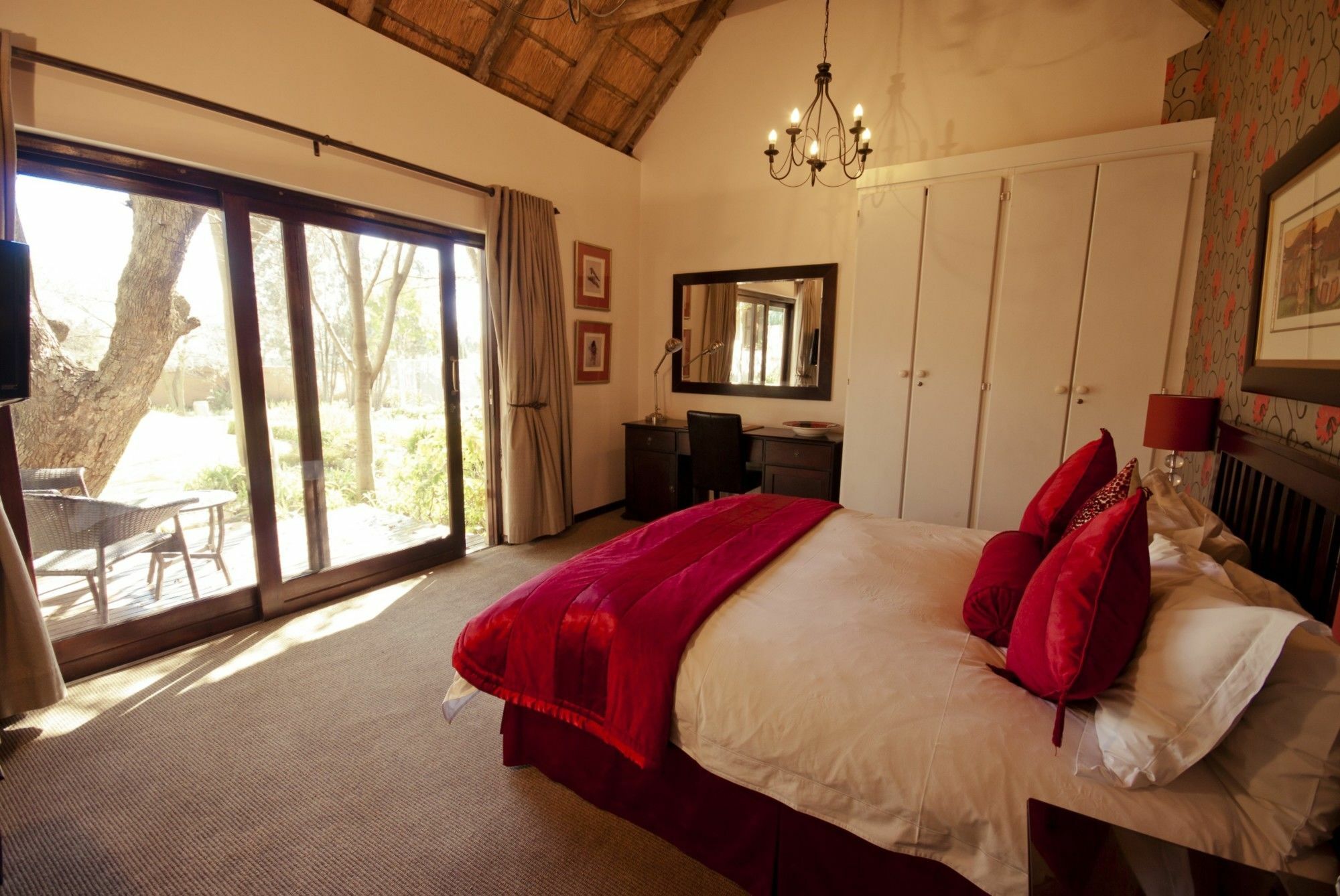 Lourie Lodge Sandton Bagian luar foto